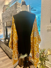 Load image into Gallery viewer, Butterfly Top “Green Day”