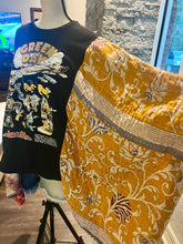 Load image into Gallery viewer, Butterfly Top “Green Day”