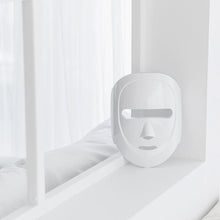 Load image into Gallery viewer, Eco Face Platinum LED Mask (Pearl White)