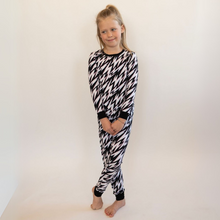 Load image into Gallery viewer, Two Piece Pajama Set