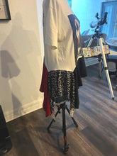 Load image into Gallery viewer, Riot Tee - Kiss