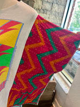 Load image into Gallery viewer, Butterfly Top “Bowie Short Sleeves