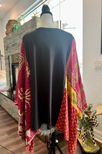 Load image into Gallery viewer, Butterfly Top “ Slash