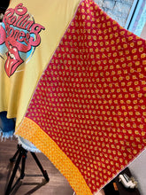 Load image into Gallery viewer, Butterfly Top “Rolling Stones