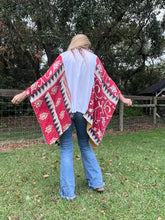 Load image into Gallery viewer, Butterfly Top “Freddie