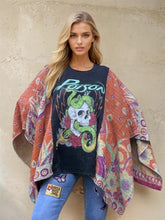 Load image into Gallery viewer, Butterfly Top/Poncho “Poison