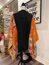 Load image into Gallery viewer, Butterfly Top/Poncho “Poison