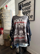 Load image into Gallery viewer, Triple Threat Poncho “Mash UP
