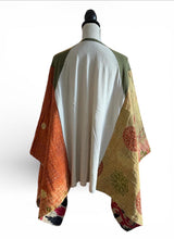 Load image into Gallery viewer, Butterfly Top “The Rolling Stones Kantha Sleeves Poncho