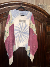 Load image into Gallery viewer, Butterfly Top “Taylor Swift Kantha Sleeves Poncho