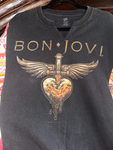 Load image into Gallery viewer, Butterfly Fringed Top “Bon Jovi Kantha Sleeves Poncho