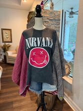Load image into Gallery viewer, Butterfly Top “Nirvana Kantha Sleeves Poncho