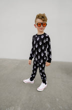 Load image into Gallery viewer, ✌🏻 skelly | bamboo pajamas
