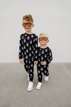 Load image into Gallery viewer, ✌🏻 skelly | bamboo pajamas

