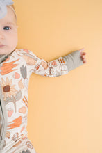 Load image into Gallery viewer, Farmers Market Bamboo Sleeper
