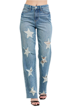 Load image into Gallery viewer, Judy Blue Full Size High Waist  Rigid Magic Star Shaped Destroy 90&#39;s Straight Jeans Plus Size
