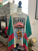 Load image into Gallery viewer, Butterfly Top “The Doors”
