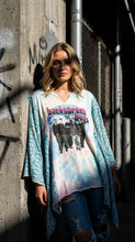 Load image into Gallery viewer, Butterfly Top “ Backstreet Boys
