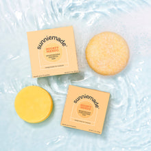Load image into Gallery viewer, Mighty Mango Moisturizing Conditioner Bar
