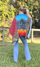 Load image into Gallery viewer, Butterfly Top “Zeppelin
