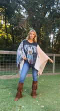 Load image into Gallery viewer, Butterfly Top “Tina Turner
