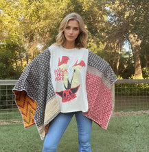Load image into Gallery viewer, Butterfly Top “Aerosmith
