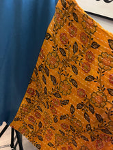 Load image into Gallery viewer, Legends and Layers Poncho “Fleetwood Mac
