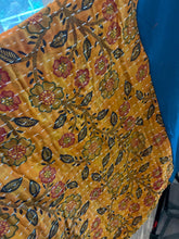 Load image into Gallery viewer, Legends and Layers Poncho “Fleetwood Mac
