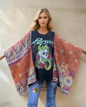 Load image into Gallery viewer, Butterfly Top/Poncho “Poison
