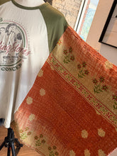 Load image into Gallery viewer, Butterfly Top “The Rolling Stones Kantha Sleeves Poncho
