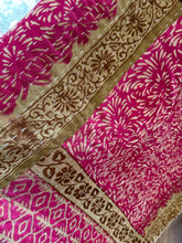 Load image into Gallery viewer, Butterfly Top “LED Zeppelin Kantha Sleeve Poncho
