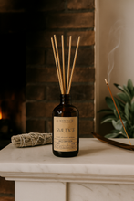 Load image into Gallery viewer, STEVIE - *Signature Series* -- Frankincense, Myrrh, Vetiver, Neroli &amp; Patchouli
