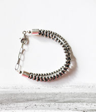 Load image into Gallery viewer, 3 Strand Navajo Pearl Bracelet
